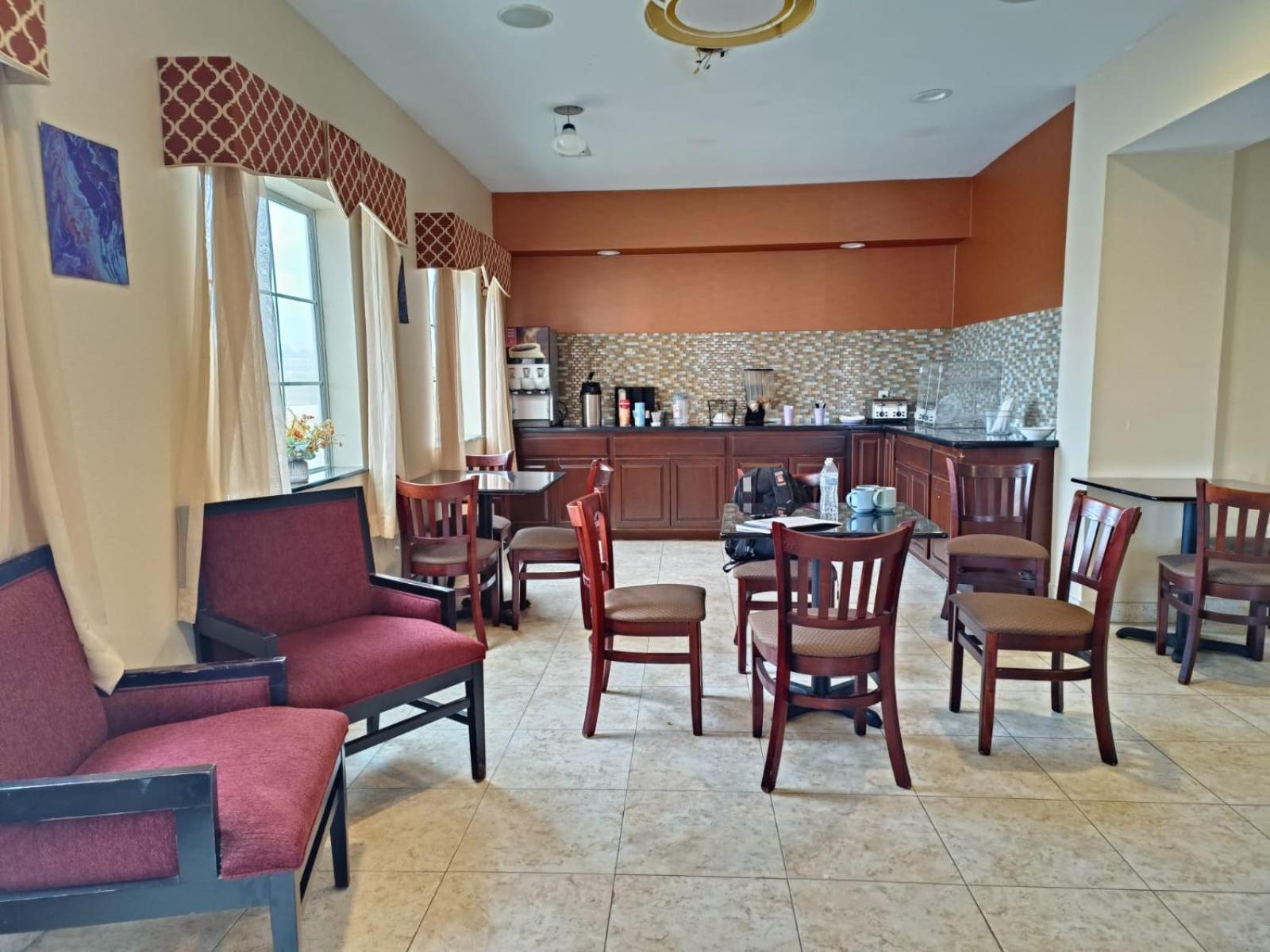Westwood Inn By Oyo Gonzales Tx Dış mekan fotoğraf